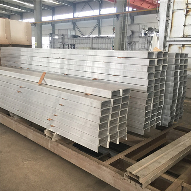 U shape aluminum profile (8) U-förmiges Aluminiumprofil (8)