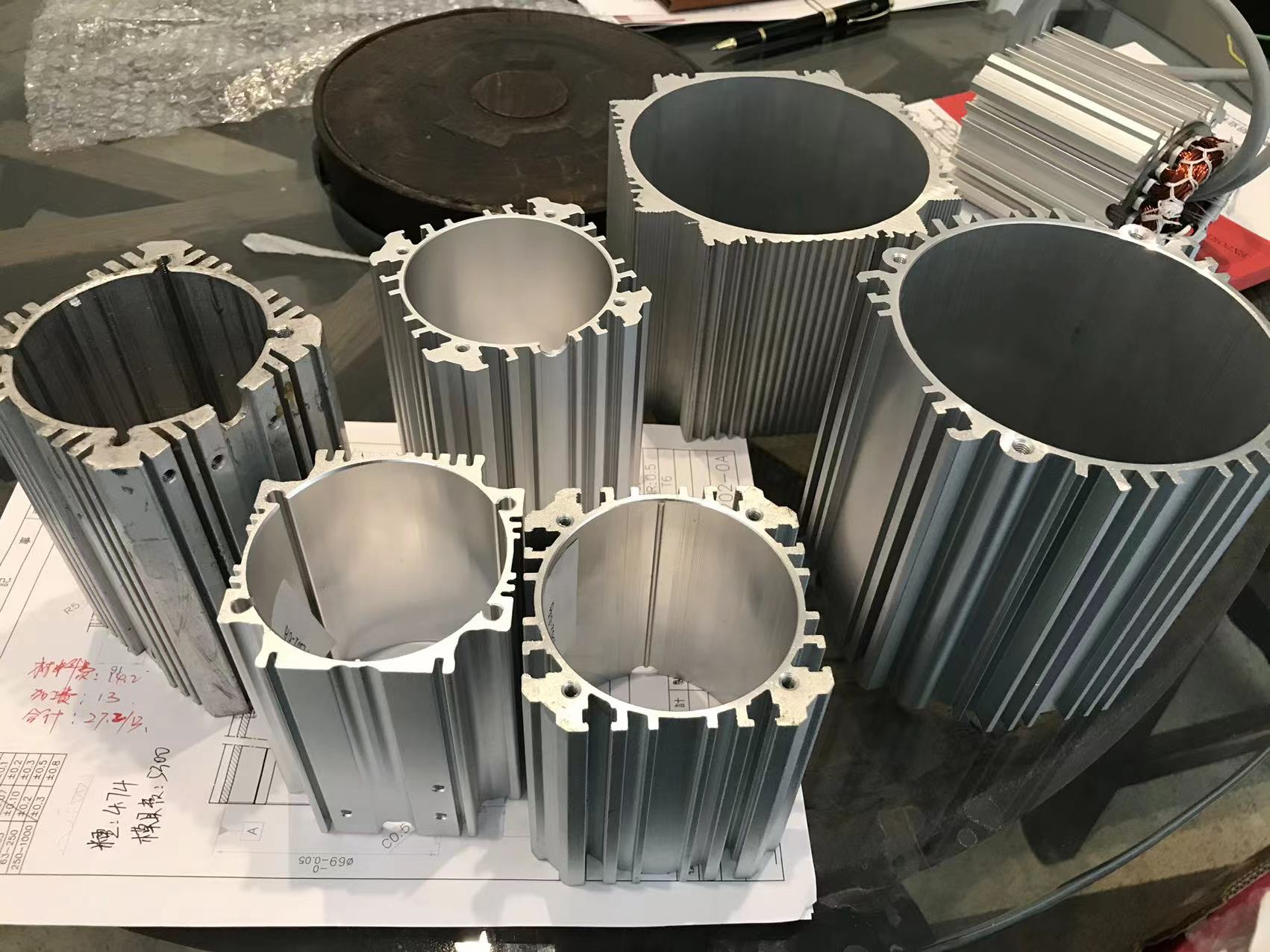 aluminium enclosure (4) Aluminiumgehäuse (4)